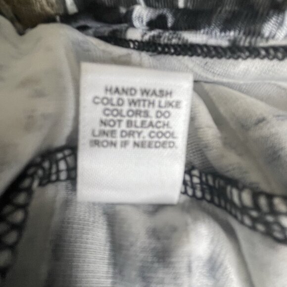 Cato Ruffled Blouse 4X ( 26/28W) Stretch Boho Whimsical Animal Print - Picture 9 of 11